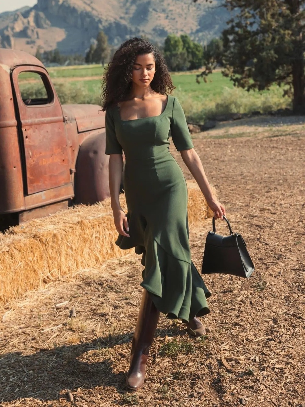MAC DUGGAL Green Crepe 3/4 Sleeve Asymmetrical Hem Dress
